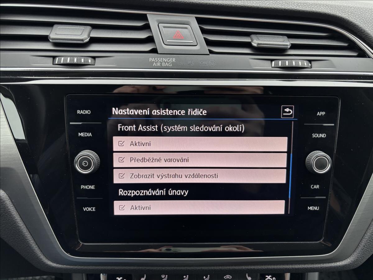 Volkswagen Touran MPV 1,5 l 110 kw