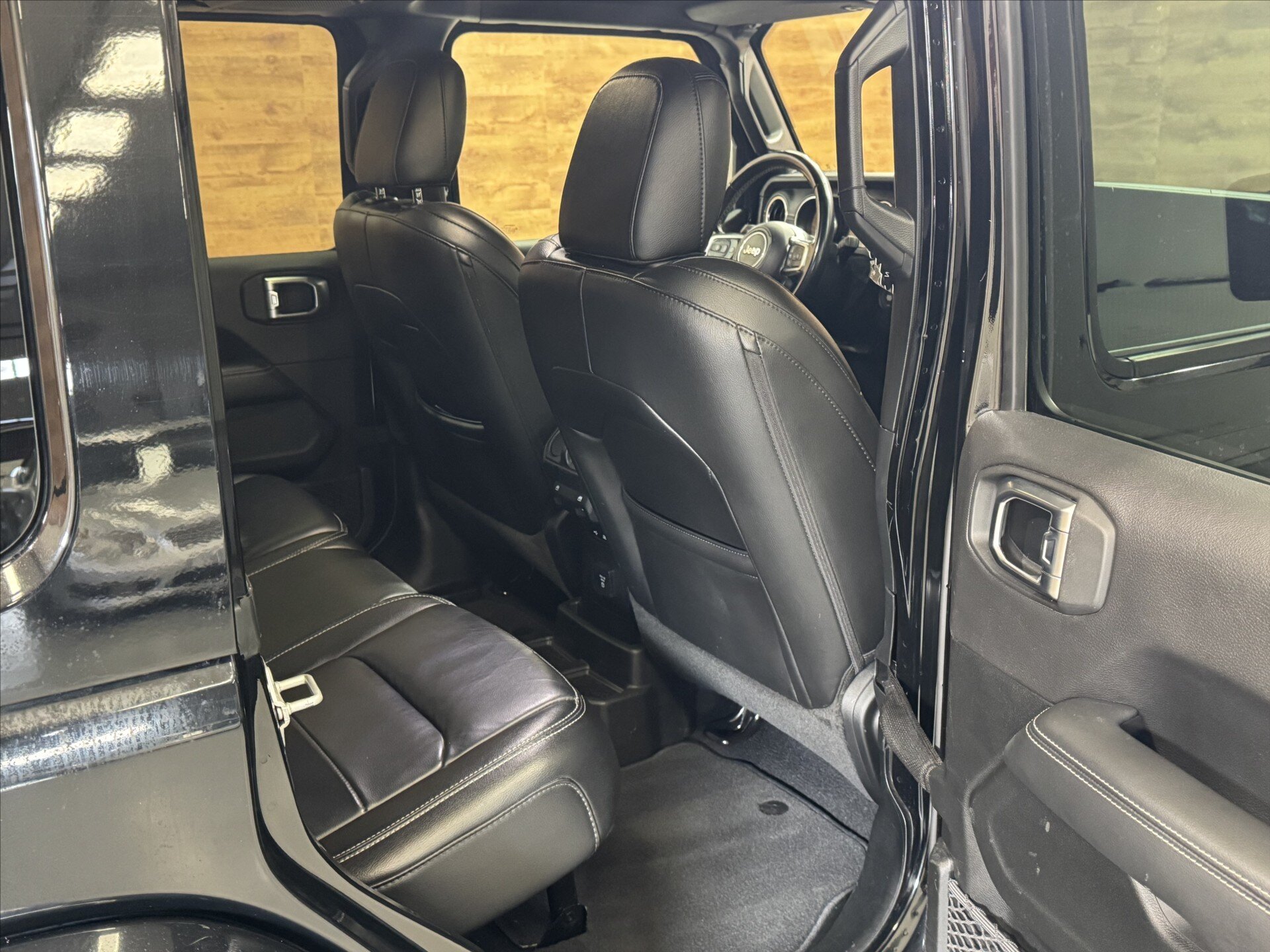 Jeep Wrangler SUV / Terénní 2,1 l 147 kw