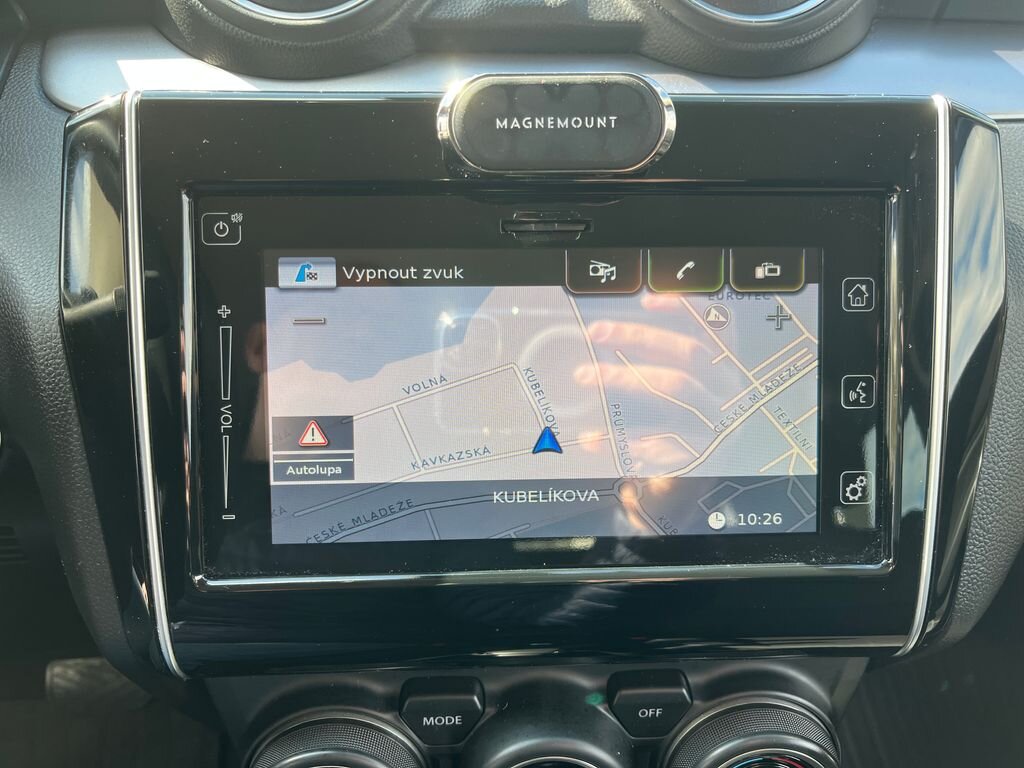 Suzuki Swift Hatchback 1,2 l 61 kw