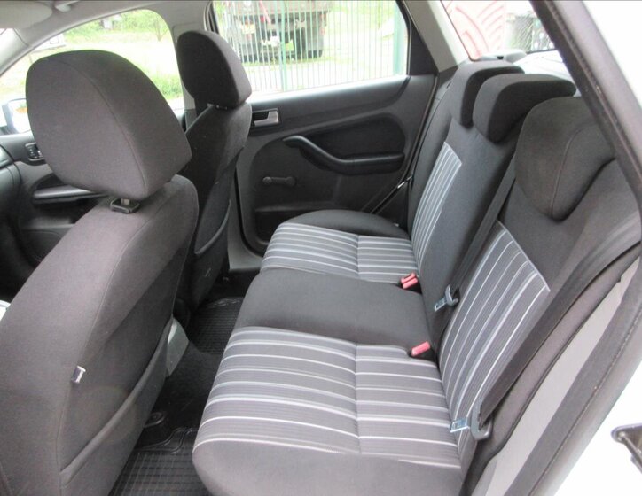 Ford Focus Kombi 1,6 l 66 kw