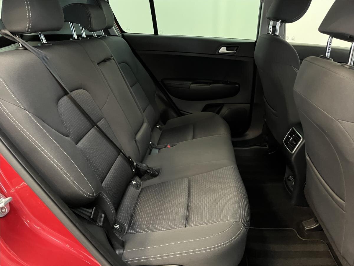 KIA Sportage SUV 2,0 l 136 kw