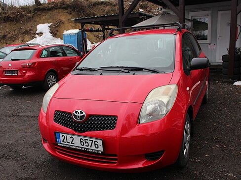 Toyota Yaris Hatchback 998,0 51 kw