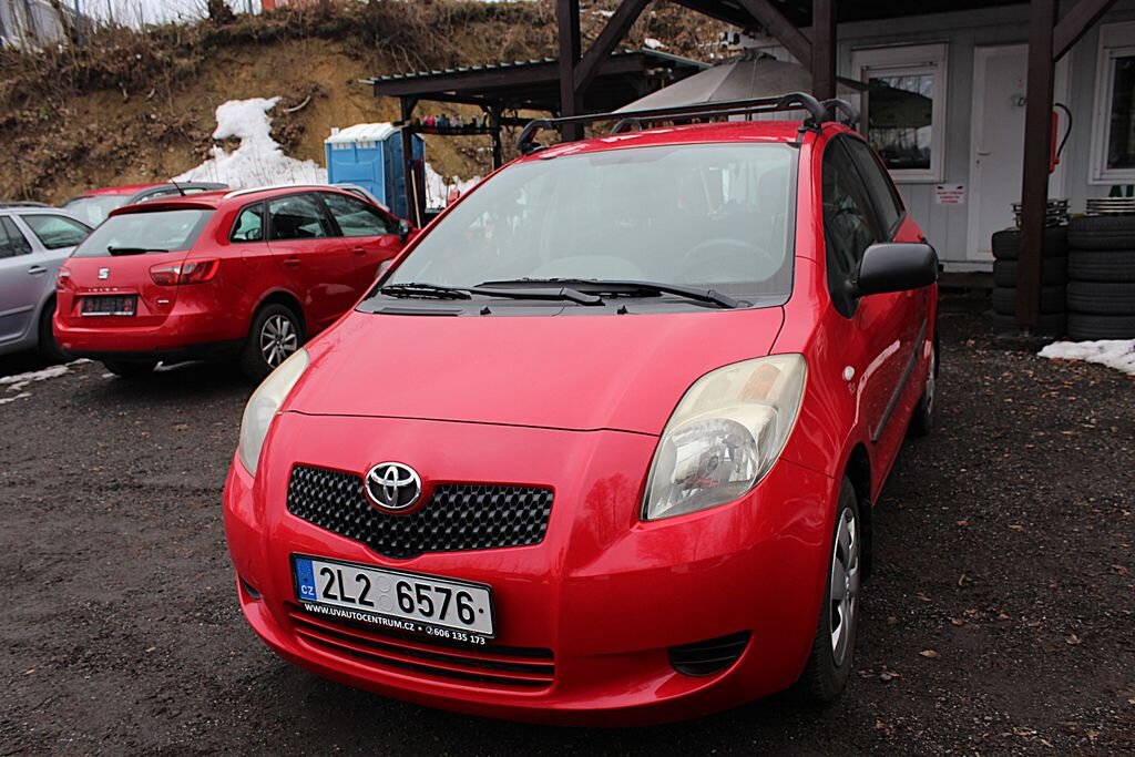 Toyota Yaris Hatchback 998,0 51 kw