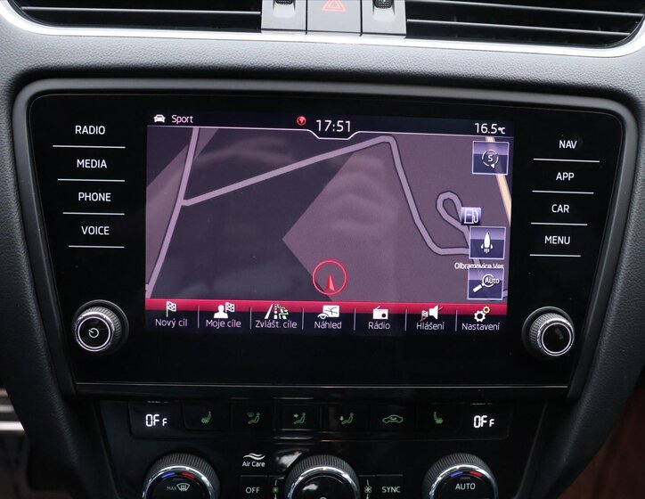 Škoda Octavia Liftback 2,0 l 180 kw