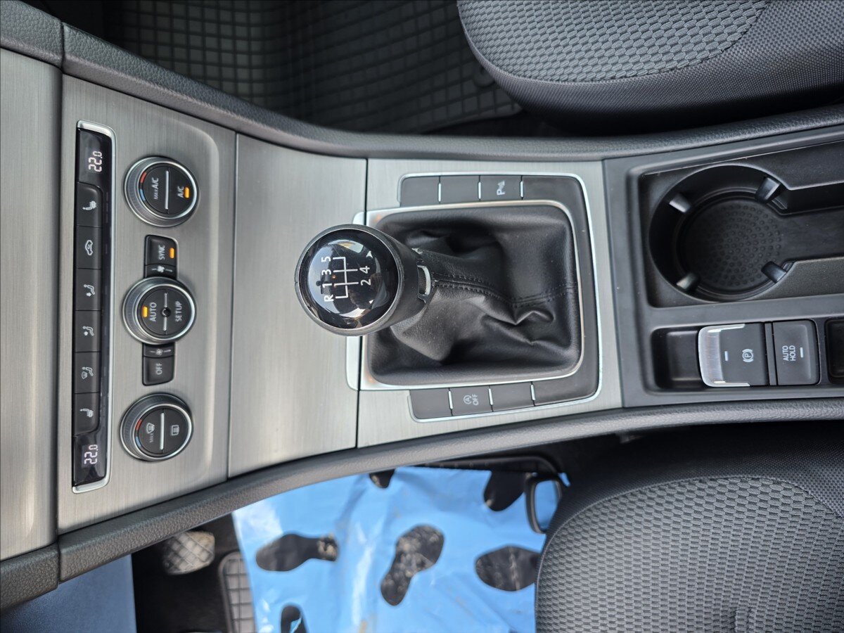 Volkswagen Golf Hatchback 1,2 l 63 kw