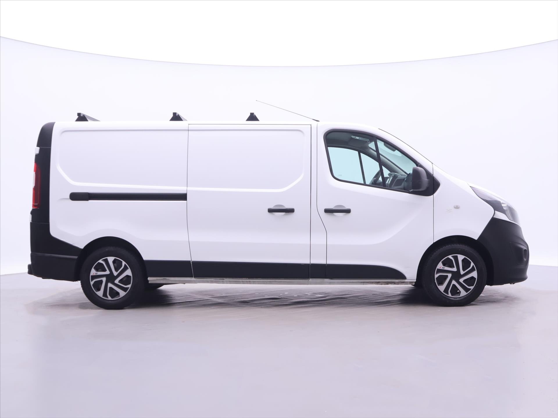 Opel Vivaro Ostatní 1,6 l 89 kw