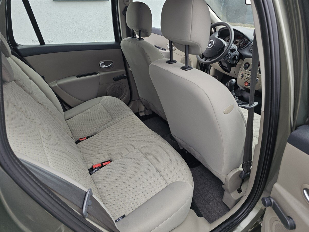 Renault Clio Kombi 1,1 l 55 kw