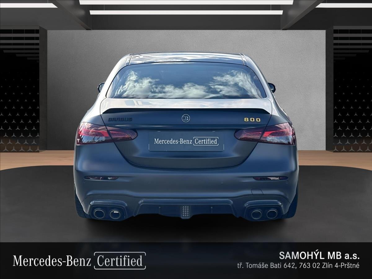 Mercedes-Benz Třídy E Sedan / Limuzína 4,0 l 588 kw