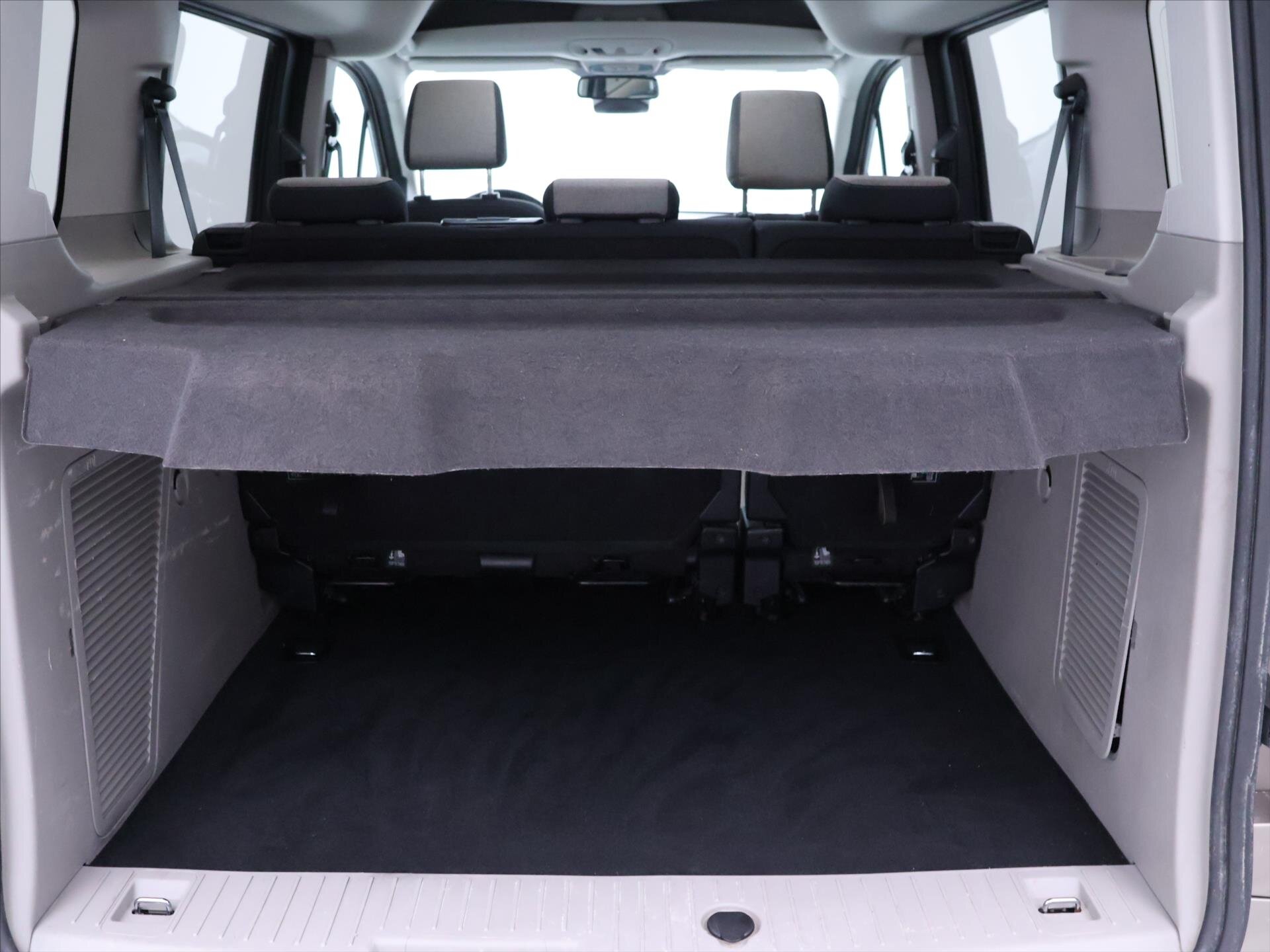 Ford Tourneo Connect Kombi 1,5 l 88 kw