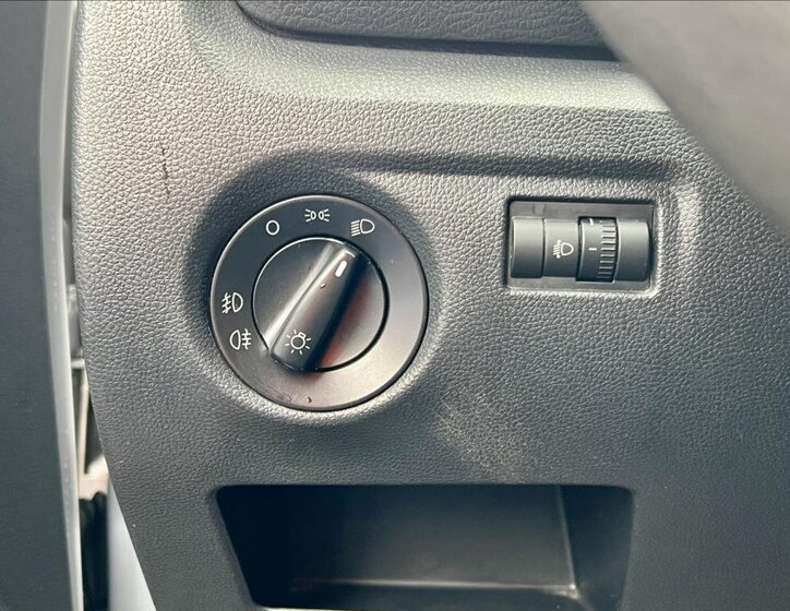 Škoda Roomster MPV 1,2 l 63 kw