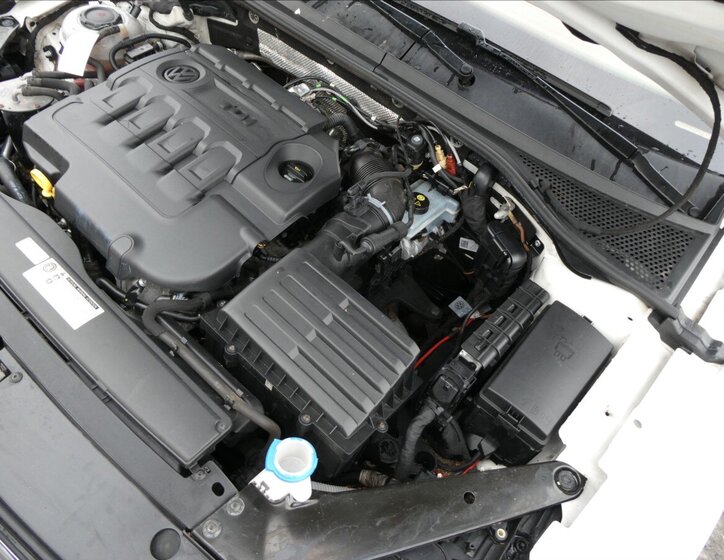 Volkswagen Passat Kombi 2,0 l 110 kw