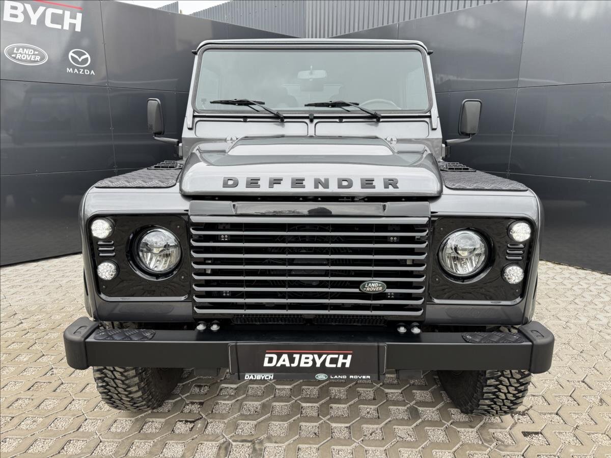 Land Rover Defender Skříň 2,2 l 90 kw