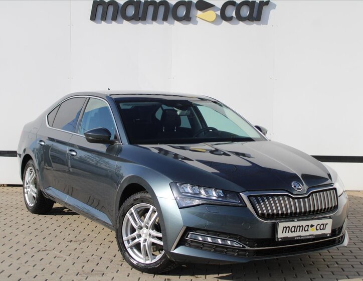 Škoda Superb Liftback 1,4 l 160 kw
