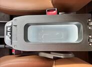 Toyota Land Cruiser 27