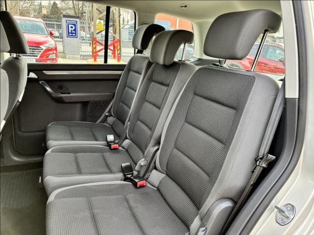 Volkswagen Touran MPV 2,0 l 103 kw