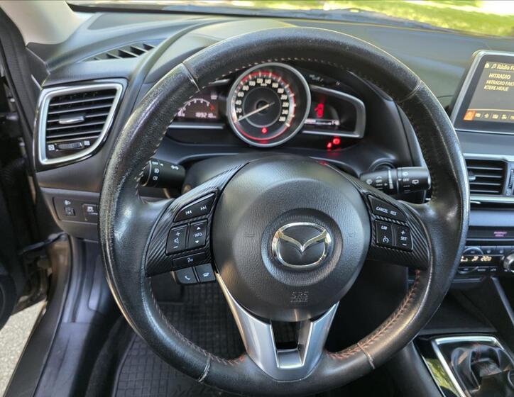 Mazda 3 18