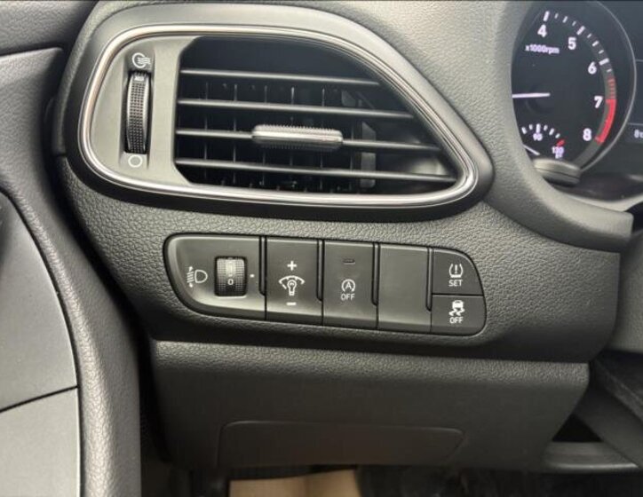 Hyundai i30 Kombi 1,5 l 80 kw