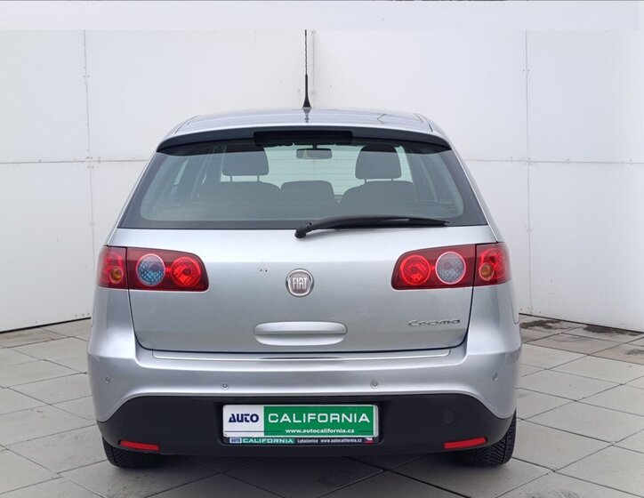 Fiat Croma Kombi 1,9 l 88 kw