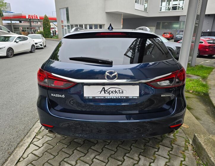 Mazda 6 4