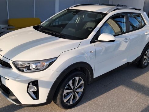 KIA Stonic Kombi 1,2 l 57 kw