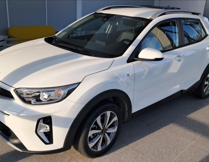 KIA Stonic Kombi 1,2 l 57 kw