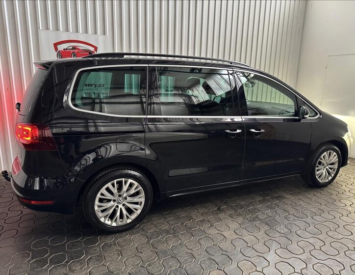 Volkswagen Sharan MPV 2,0 l 110 kw