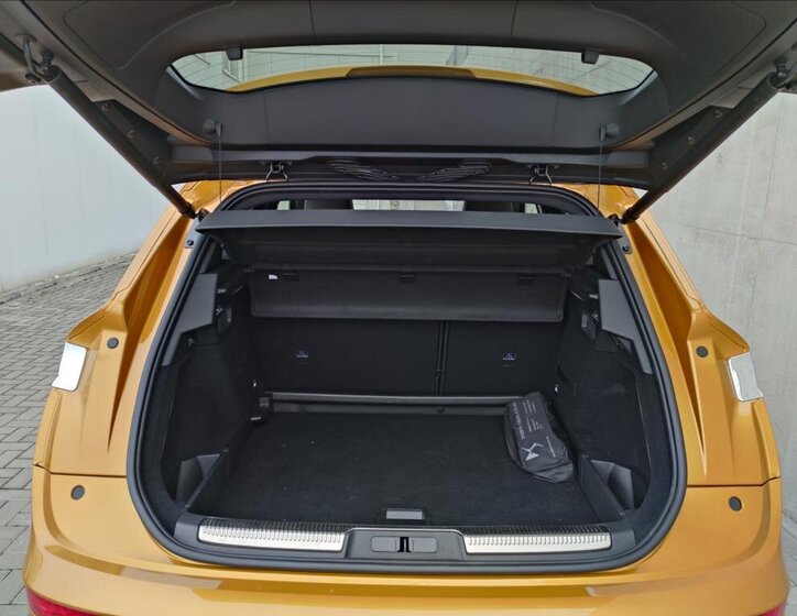 DS Automobiles DS7 Crossback SUV 1,6 l 133 kw