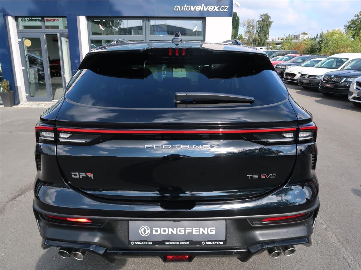 Dongfeng T5 EVO SUV 1,5 l 130 kw
