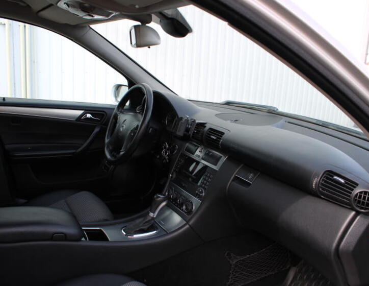 Mercedes-Benz Třídy C 8