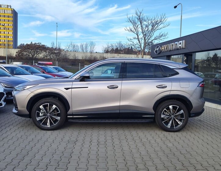 MG Ostatní Hatchback 1,5 l 200 kw