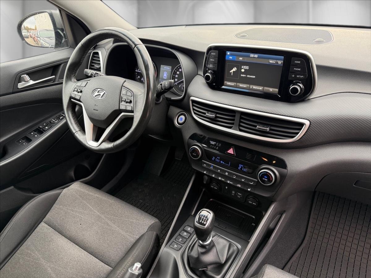 Hyundai Tucson SUV 1,6 l 100 kw
