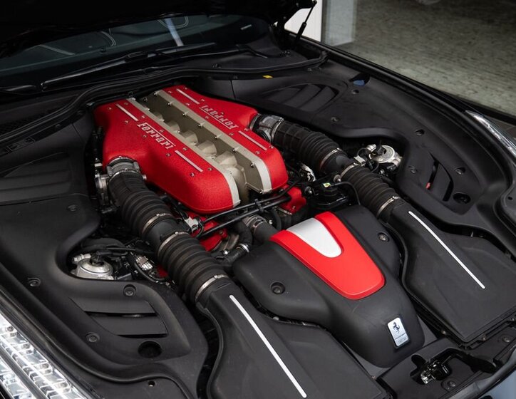 Ferrari FF Kupé 6,3 l 486 kw