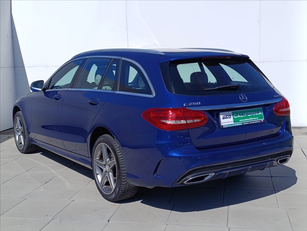 Mercedes-Benz Třídy C Kombi 2,1 l 150 kw