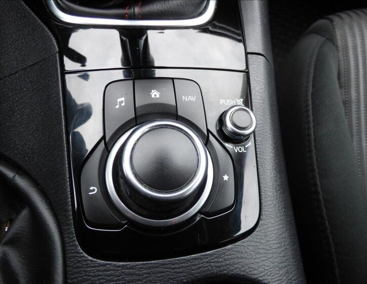 Mazda 3 Hatchback 2,0 l 121 kw