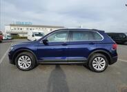 Volkswagen Tiguan 6