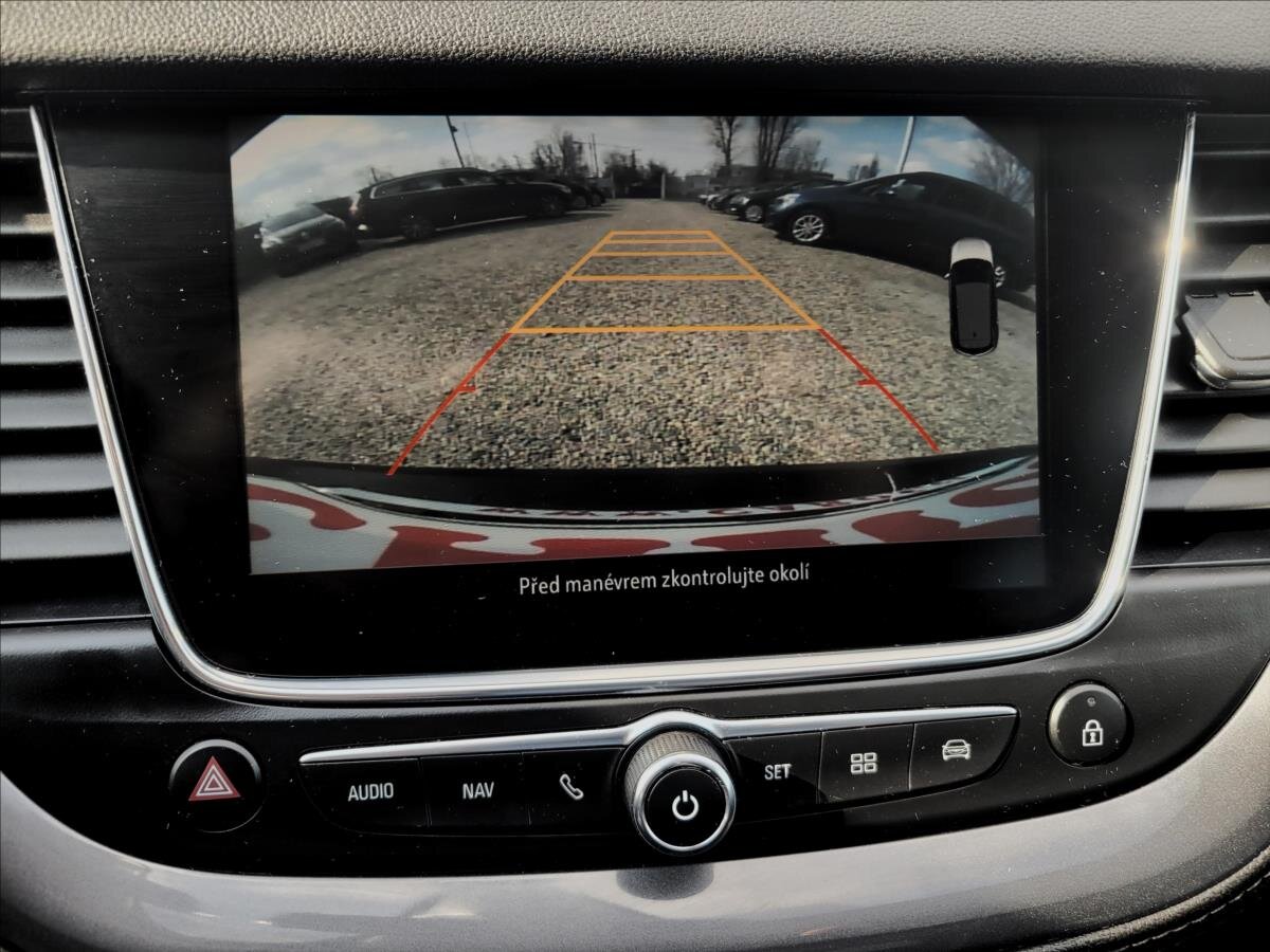 Opel Grandland X SUV / Terénní 1,5 l 96 kw