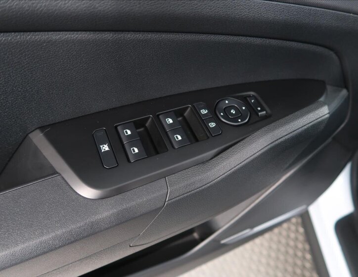 KIA Sportage SUV 1,6 l 110 kw