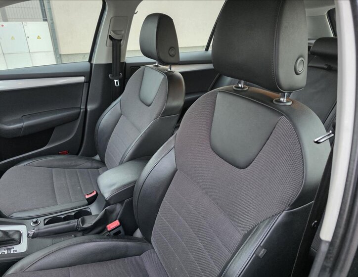 Škoda Octavia Kombi 2,0 l 110 kw