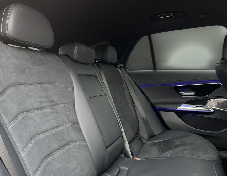 Mercedes-Benz Třídy E Kombi 2,0 l 145 kw