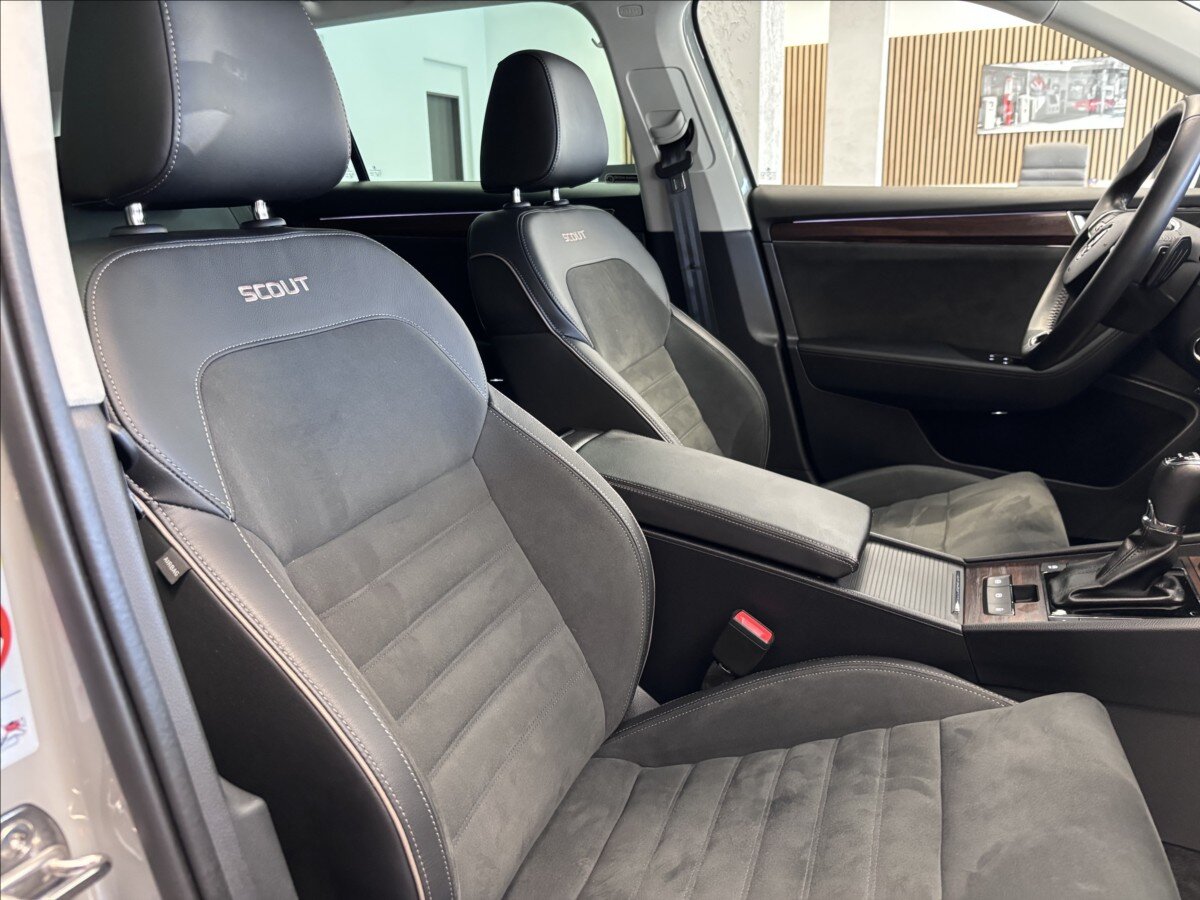 Škoda Superb Kombi 2,0 l 206 kw