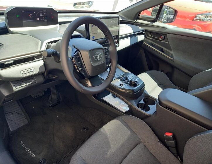 Toyota C-HR SUV / Terénní 0,0 160 kw