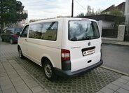 Volkswagen Transporter Kombi 2,0 l 62 kw