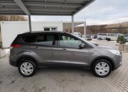 Ford Kuga SUV 1,6 l 110 kw