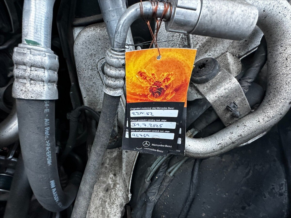 Mercedes-Benz GLC Kombi 2,0 l 143 kw