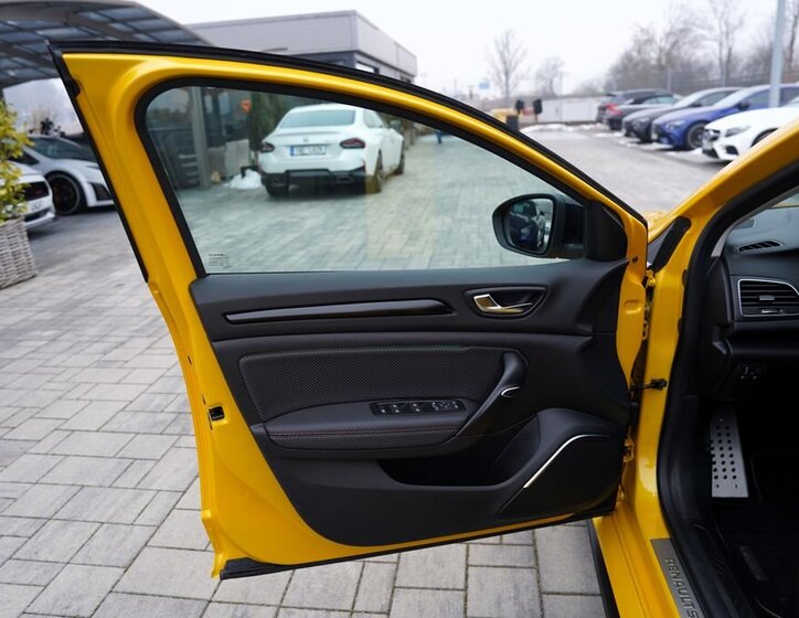 Renault Mégane Hatchback 1,8 l 221 kw