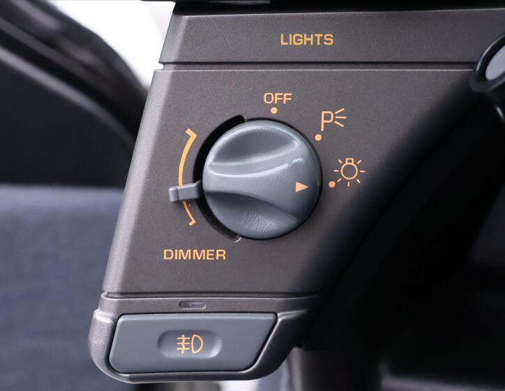 Chevrolet Corvette 16