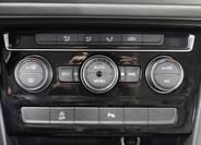 Volkswagen Touran 24