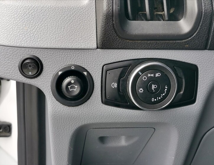 Ford Transit 14