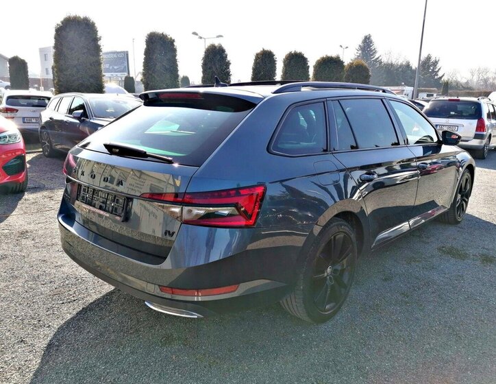 Škoda Superb Kombi 1,4 l 160 kw