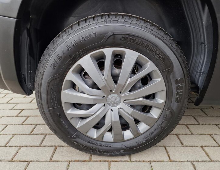 Peugeot Rifter Kombi 1,5 l 75 kw